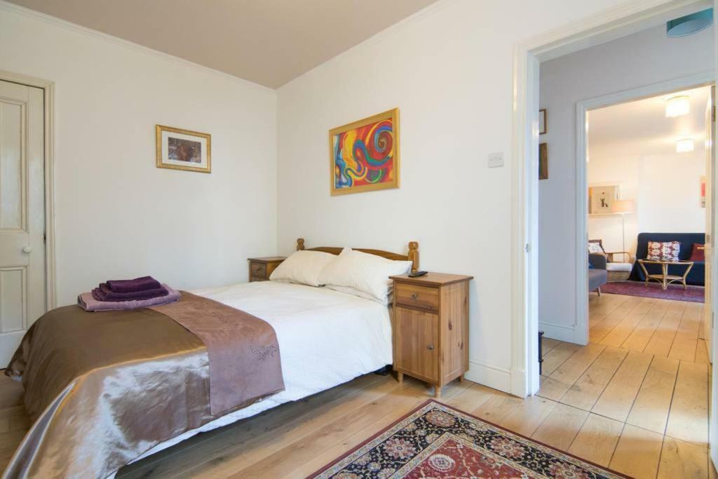גלאזגו The Cottage. Woodlands, West End. מראה חיצוני תמונה